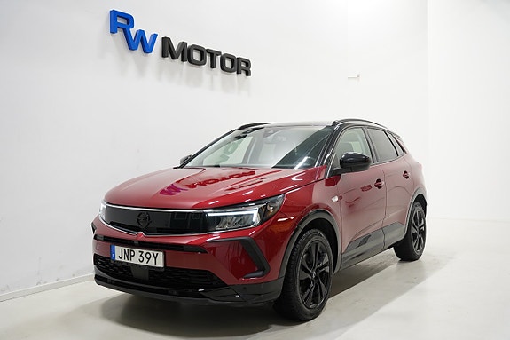 Opel Grandland 2 of 19
