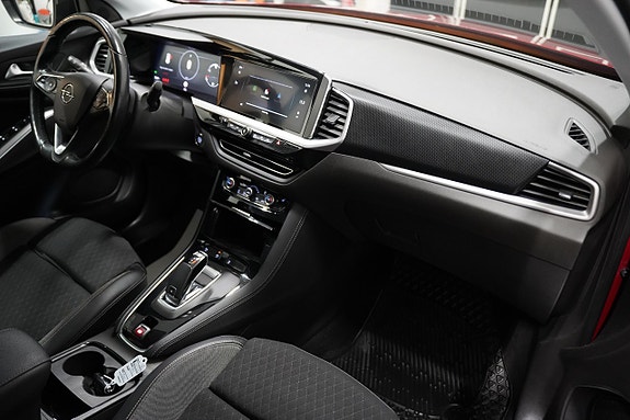 Opel Grandland 8 of 19