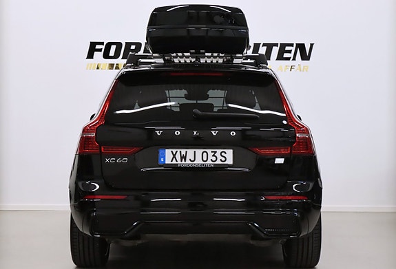 Volvo XC60 5 of 30