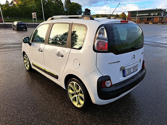 Citroen C3 Picasso 3 of 6