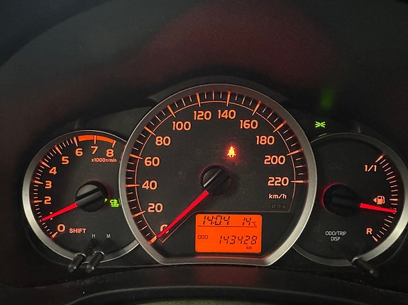 Toyota Yaris 21 of 25