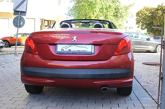 Peugeot 207 CC 11 of 24