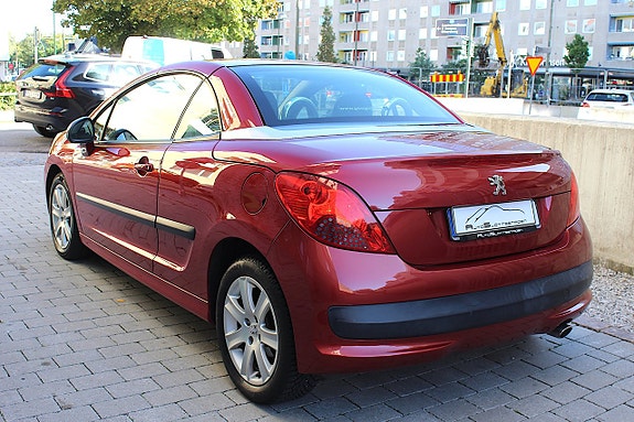Peugeot 207 CC 13 of 24
