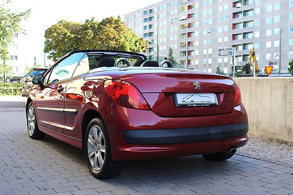 Peugeot 207 CC 10 of 24