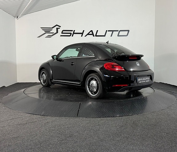 Volkswagen Beetle 7 of 18