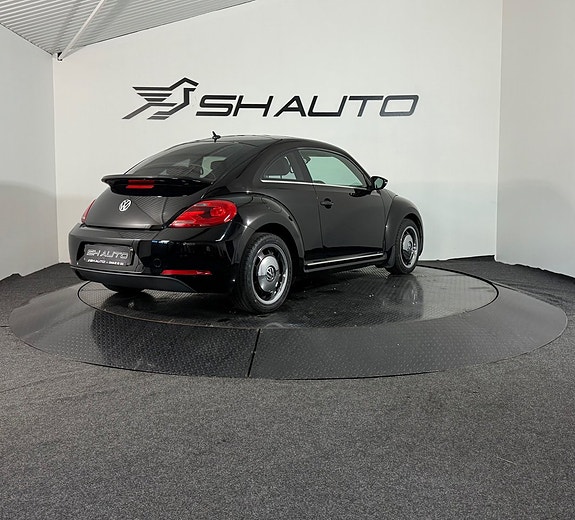 Volkswagen Beetle 5 of 18