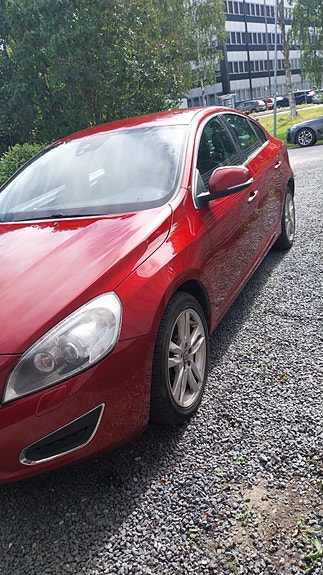 Volvo S60 5 of 7