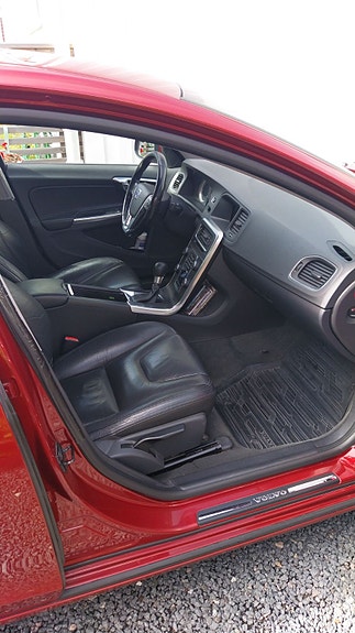 Volvo S60 6 of 7