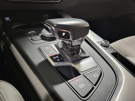 Audi A4 10 of 12