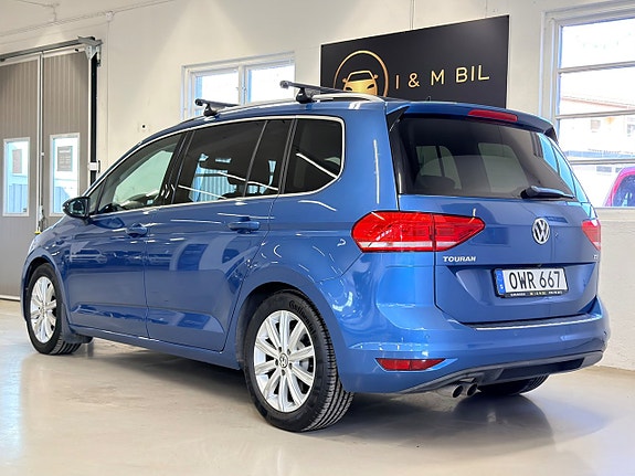 Volkswagen Touran 5 of 21