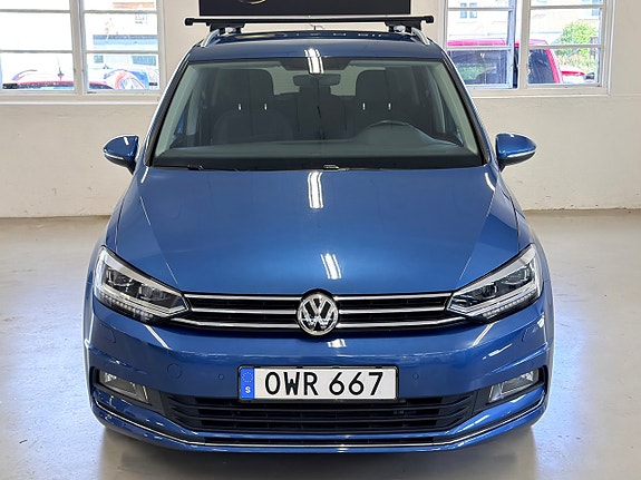 Volkswagen Touran 3 of 21