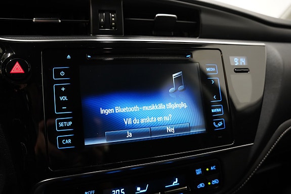 Toyota Auris 16 of 19