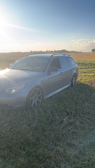 BMW 530xd 2 of 2