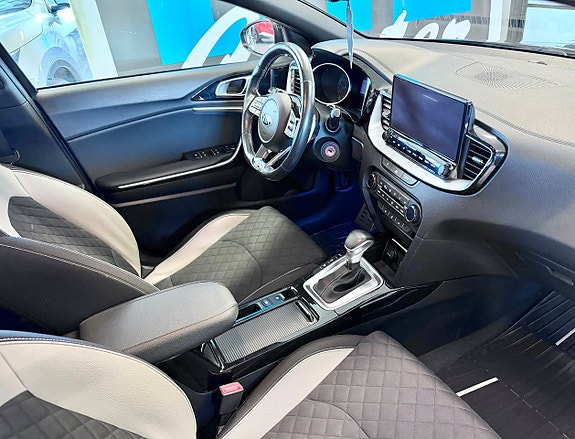 Kia ProCeed 5 of 5