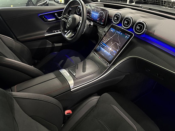 Mercedes-Benz C43 25 of 30