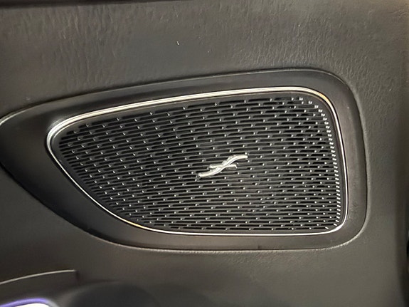 Mercedes-Benz C43 9 of 30