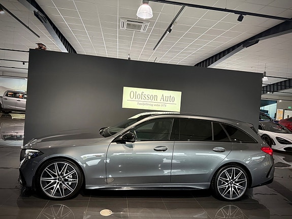 Mercedes-Benz C43 2 of 30
