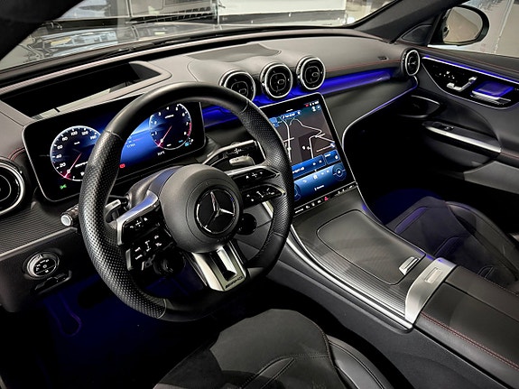 Mercedes-Benz C43 4 of 30