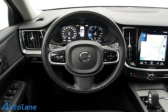 Volvo V60 Cross Country 15 of 27