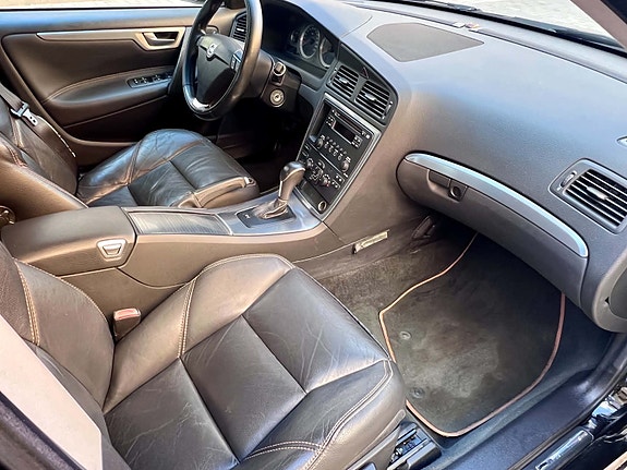 Volvo S60 6 of 6