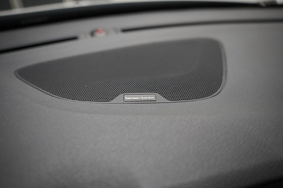 Volvo V60 9 of 24