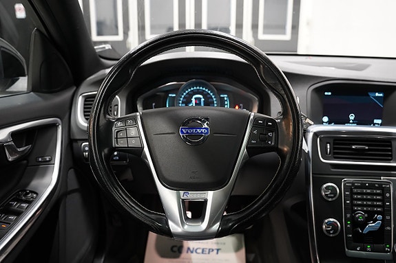 Volvo V60 12 of 24