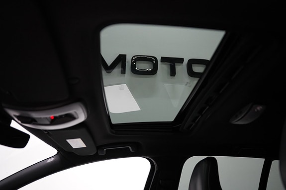 Volvo V60 8 of 24