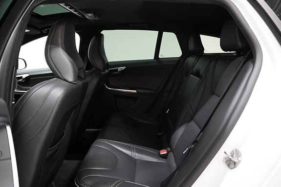 Volvo V60 21 of 24