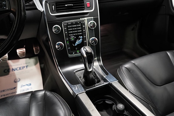 Volvo V60 15 of 24