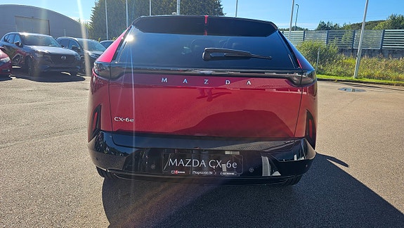 Mazda CX-6e 7 of 13