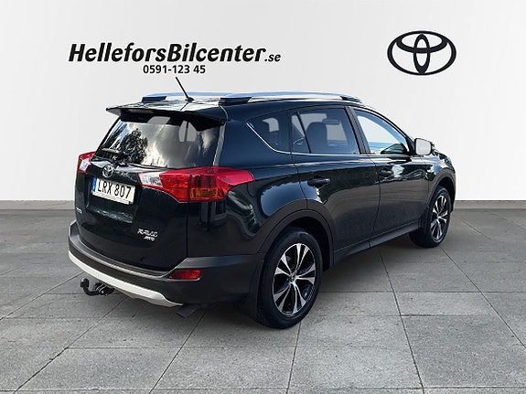 Toyota RAV4 18 of 21