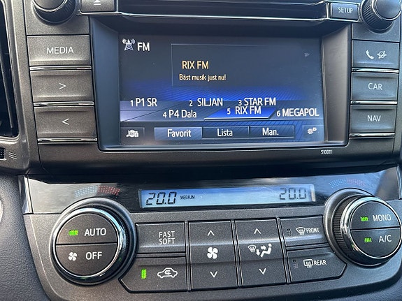 Toyota RAV4 15 of 21