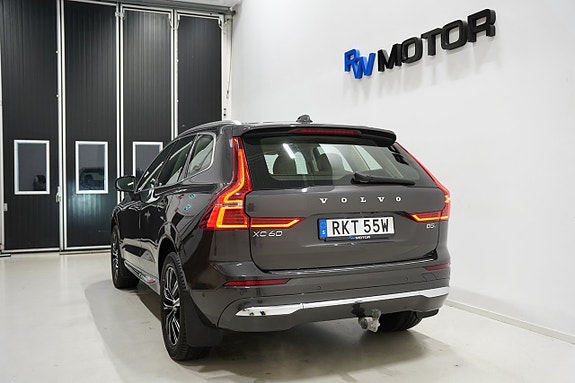 Volvo XC60 5 of 25