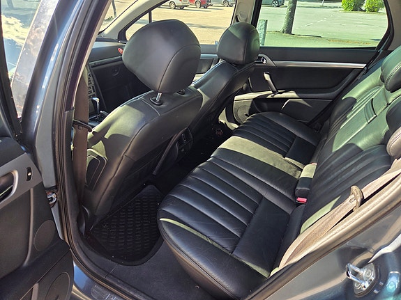 Peugeot 407 7 of 10