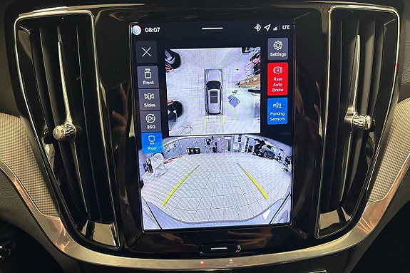 Volvo V60 12 of 21