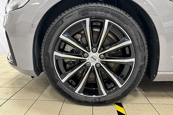 Volvo V60 18 of 21