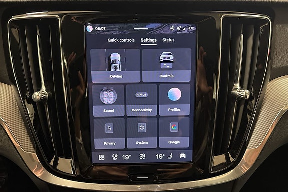 Volvo V60 14 of 21