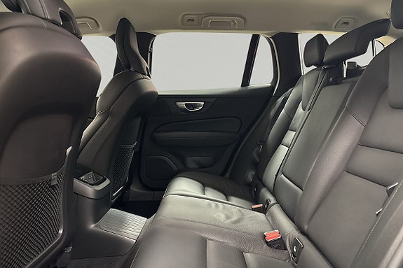 Volvo V60 16 of 21