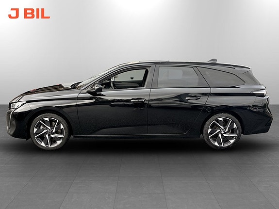 Peugeot 308 SW 13 of 15