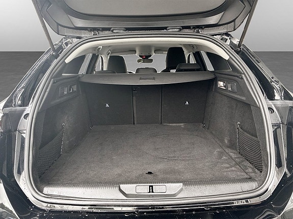 Peugeot 308 SW 15 of 15