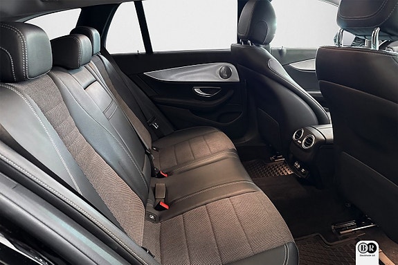 Mercedes-Benz E200 9 of 20
