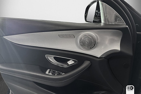 Mercedes-Benz E200 19 of 20