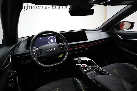 Kia EV6 3 of 28