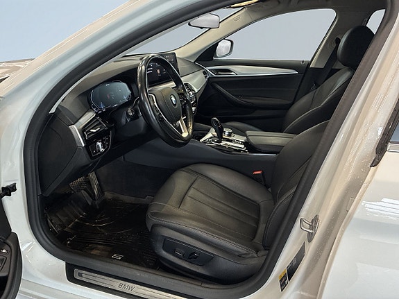 BMW 530e 7 of 27
