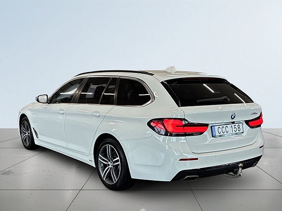 BMW 530e 5 of 27