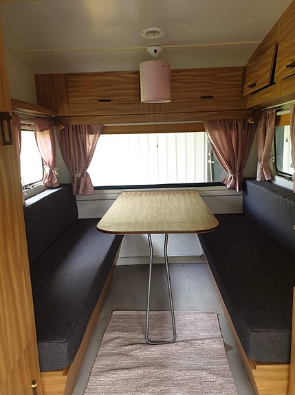 Abbey 400C 5 of 9