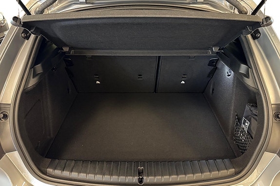 BMW 118i 12 of 19