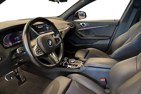 BMW 118i 14 of 19