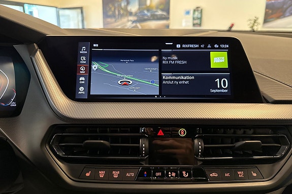 BMW 118i 11 of 19