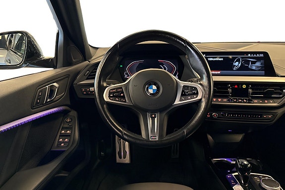 BMW 118i 9 of 19